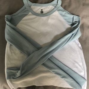 Long sleeve T-shirt with cut out shoulders